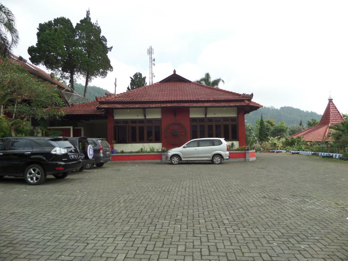 Sukapura Permai Hotel Lambangkuning Exteriér fotografie