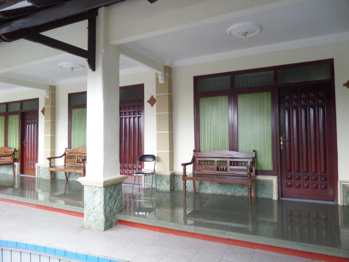 Sukapura Permai Hotel Lambangkuning Exteriér fotografie